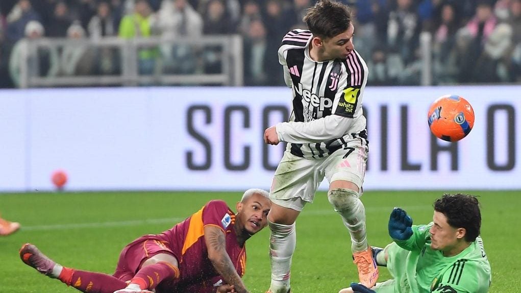 范戴克：批评？这是现代足球一部分；很自豪能带领荷兰这么久（范戴克：批评属于现代足球的常态；能长期带领荷兰队让我很自豪）