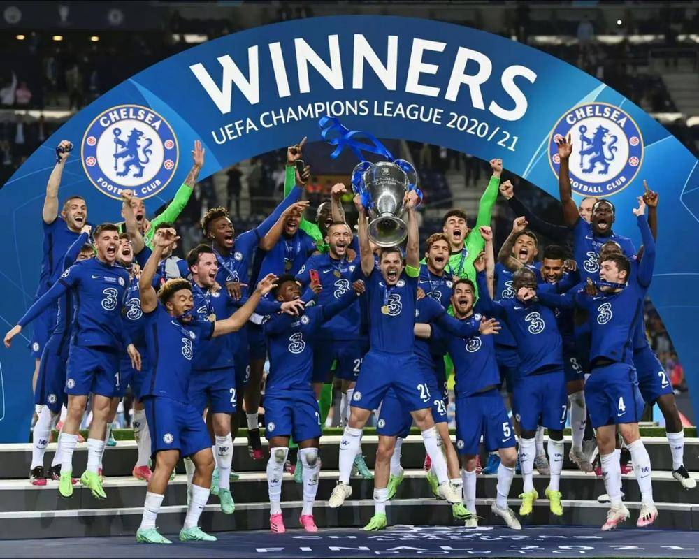 我们的米兰德比进球TOP25（米兰德比25粒经典进球回顾）