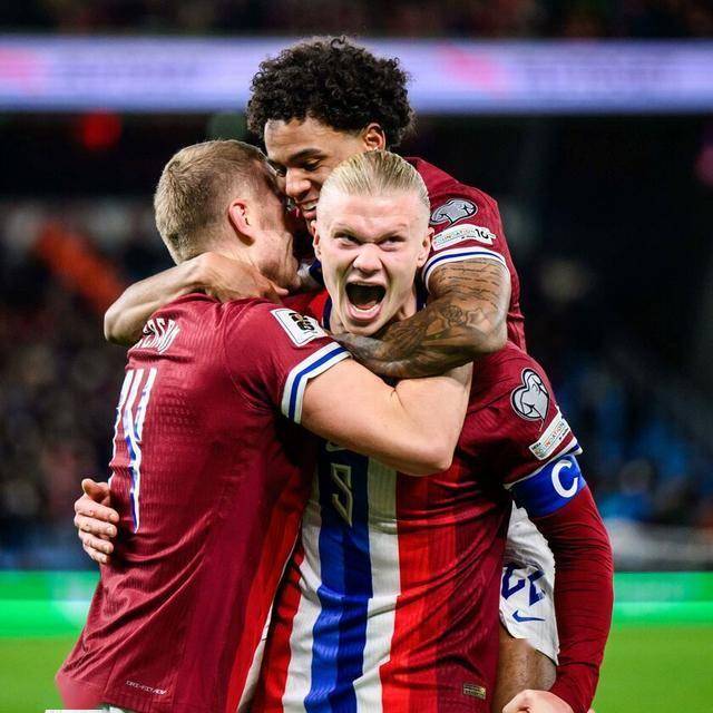 官方：德利赫特力压B费和阿马德，当选曼联11月最佳球员（曼联官宣：德利赫特压过B费和阿马德，荣膺11月队内最佳球员）