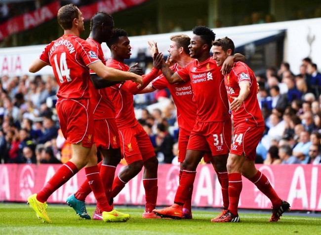 半场战报：皇家奥维耶多0-0奥萨苏纳（半场战况：皇家奥维耶多与奥萨苏纳0-0暂时握手言和）