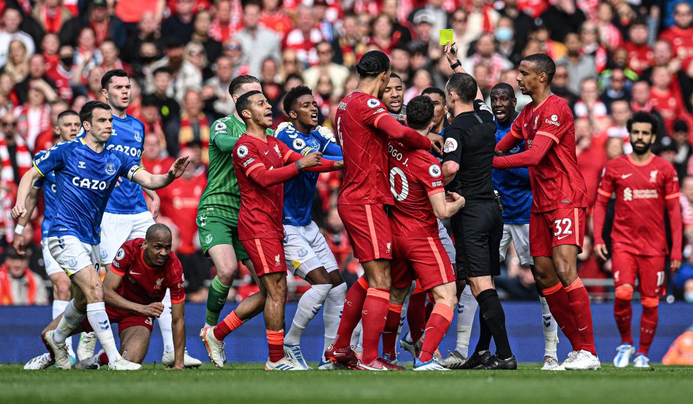 挪威后卫赖尔森独特豹纹发型引热议，疑致敬NBA名宿罗德曼（挪威后卫赖尔森豹纹新发型引热议，或致敬NBA传奇罗德曼）